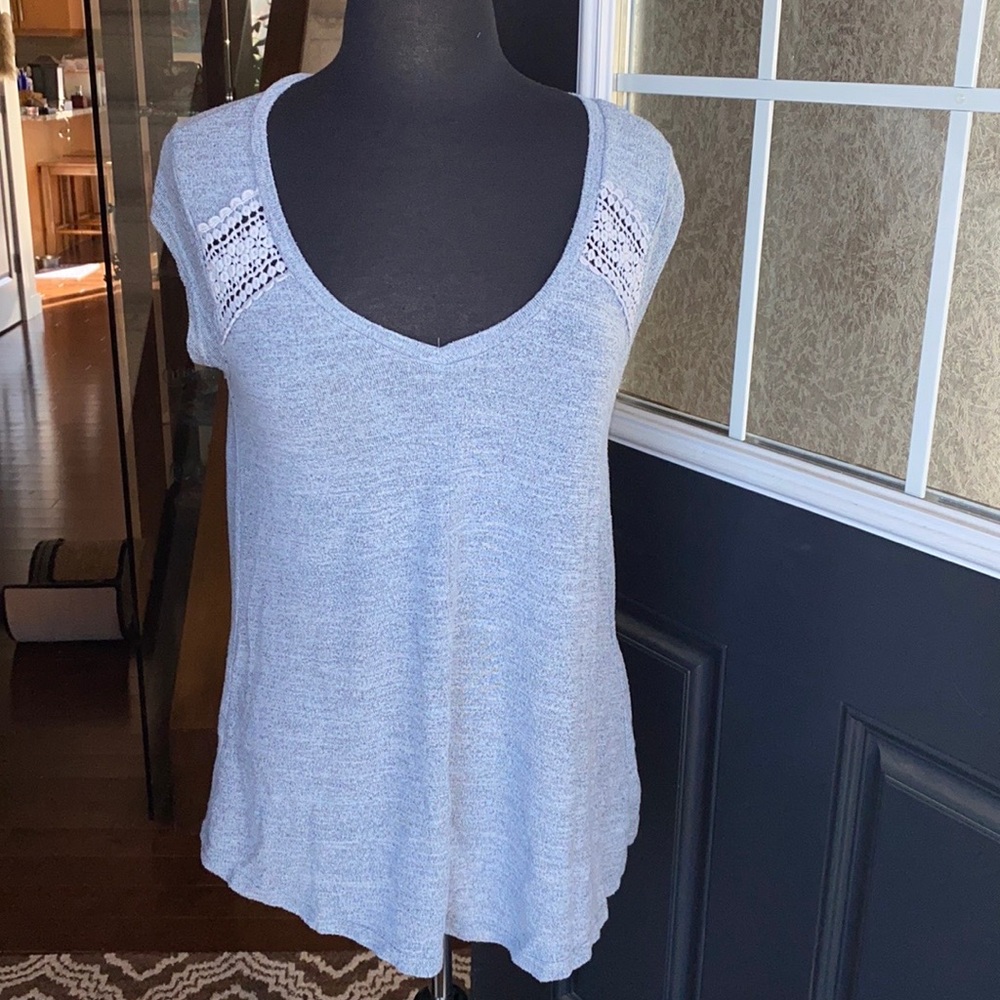 She+Sky Heather Blue White Lace Accent Top